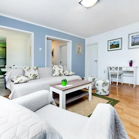 Oly Appartement *